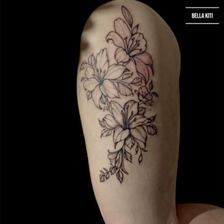 Bella Guest Tattoo Artist Black Hat Tattoo Nice - 202332 - The Black Hat Tattoo