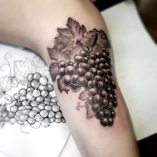 Grape fruit - Realism, Microrealism and Portrait Tattoo - Black Hat Tattoo Dublin - The Black Hat Tattoo