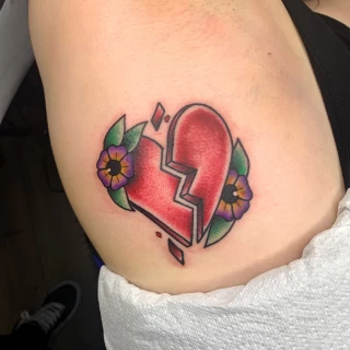 Heartbreak tattoo - OldSchool Tattoo - Black Hat Tattoo Dublin - The Black Hat Tattoo