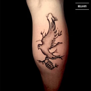 Bella Guest Tattoo Artist Black Hat Tattoo Nice - 202331 - The Black Hat Tattoo