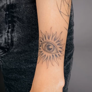 Eye - Small Tattoo idea - Black Hat Tattoo Dublin - The Black Hat Tattoo