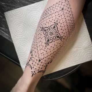 Geometric on calf - Ornemental Tattoo- Black Hat Tattoo Dublin - The Black Hat Tattoo