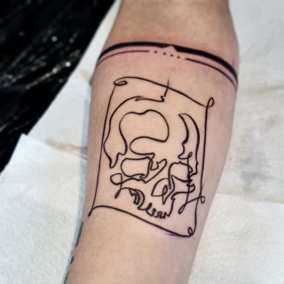 Minimal Skull Tattoo - Minimalism Dotwork and Linework  - Black Hat Tattoo Dublin - The Black Hat Tattoo