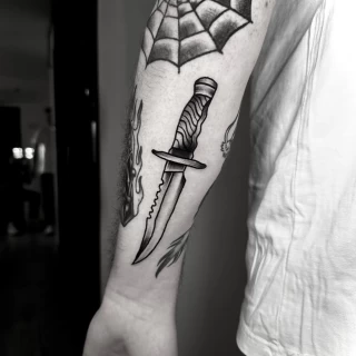 Knife - OldSchool Tattoo - Black Hat Tattoo Dublin - The Black Hat Tattoo